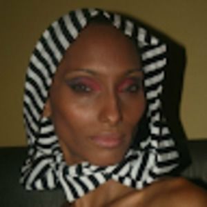 Meet your Posher, Dalila